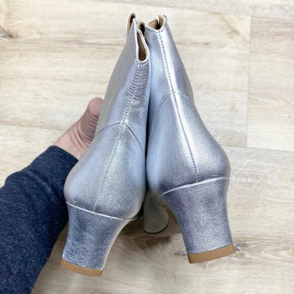 Staud Western Wally Bootie In Silver 7 NWOB - Picture 5 of 8